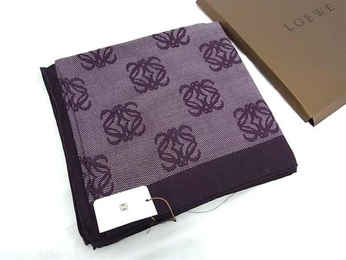 Loewe anagram wool - anagram,