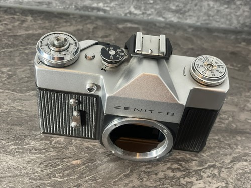 Zenit camera body only - only,