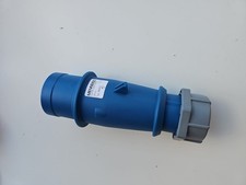 32A Blue Commando Plug