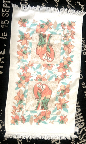Vtg cannon bath towel - bath,