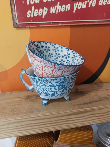 New joyye tripod tea cups - 2,