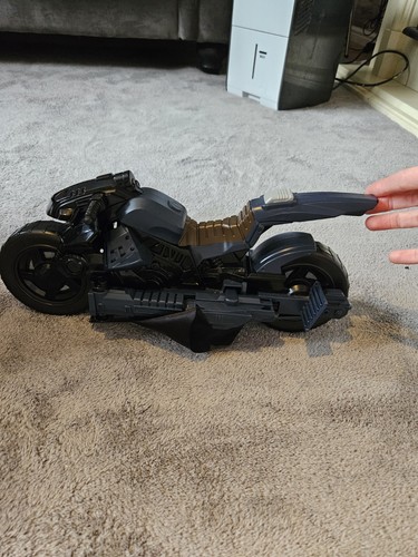 Batman action figure - batman,