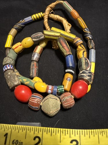 Strand beads antique - strand, 57