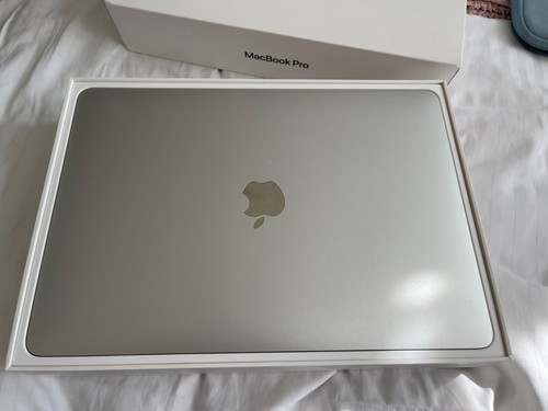 Apple macbook pro inch 2019 - 13,