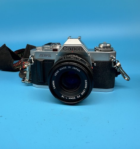 Canon 35mm film slr - av-1,