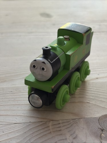 Thomas wooden railway oliver - thomas,