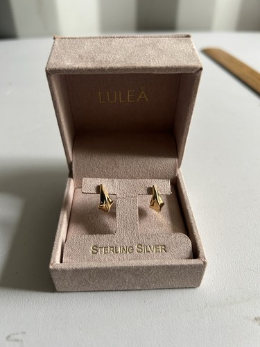Stunning sterling silver - stunning,
