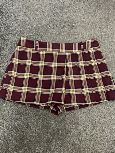 Zara burgundy check box - box, pleat