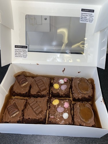 Postal brownie box 12 - box, of