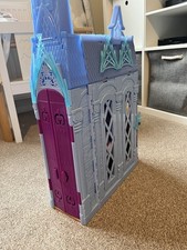 Frozen Elsa's Arendelle Castle 60 Cm Dollhouse with Carrying Handle Disney