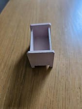Vntage Small Pale Pink Wooden