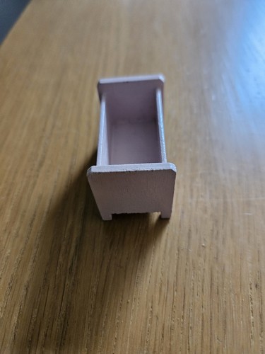 Vntage small pale pink wooden - vntage,