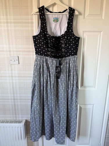 Vintage turi landhaus dress - turi,