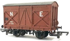 4mm/OO KIT BUILT WHITE METAL NE 9 TON FISH VAN SEE DESCRIPTION