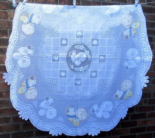 Large lace tablecloths round - 2,