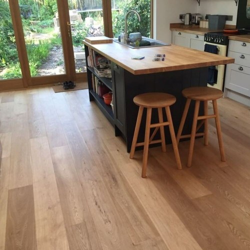 Engineered oak brushed - brushed, uv