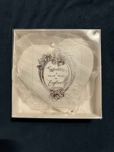 Nottingham lace trousseau - nottingham,