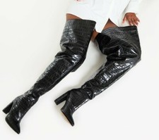 BNIB 5 PLT BLACK CROC OVER