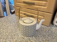 Cha & Co - Geometric Print-