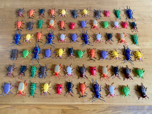 Lot plastic beetles 11 - 68,