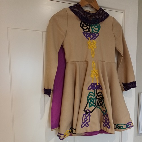 1980 irish dancing - irish, costume