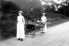 Fds-41 Military, Casualty And Nurses, Stretcher bed On Wheels. Photo