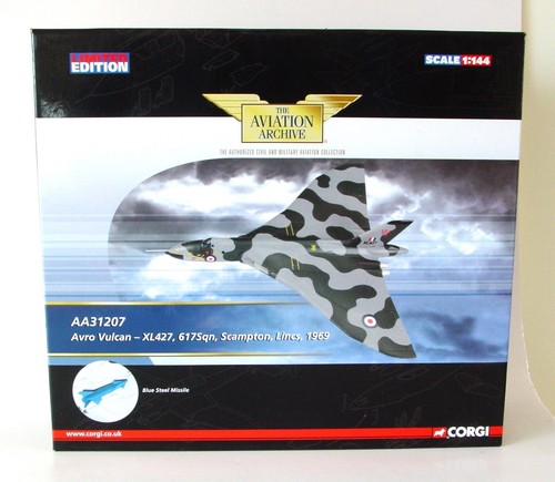 Corgi 144 aa31207 avro - 1/144,