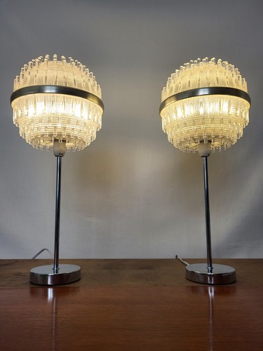 Mid century modern space - mid-century,