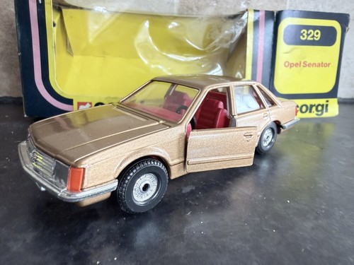 Corgi 329 opel senator gold - corgi,