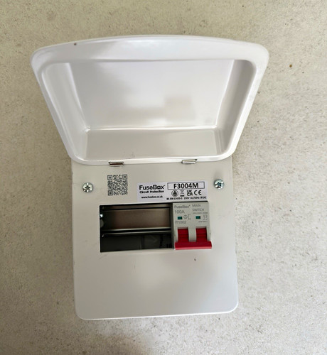 Fusebox f3004m 100a - 100a, main