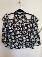 FLORAL PRINT HALTER NECK CUT