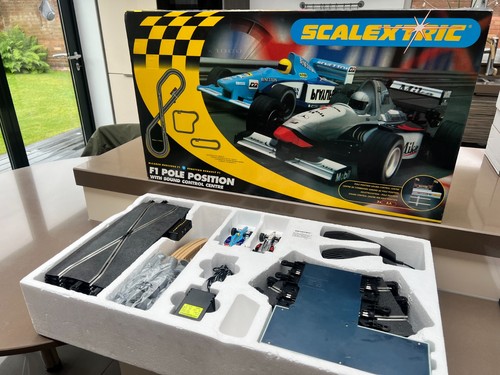 Scalextric pole position - scalextric,
