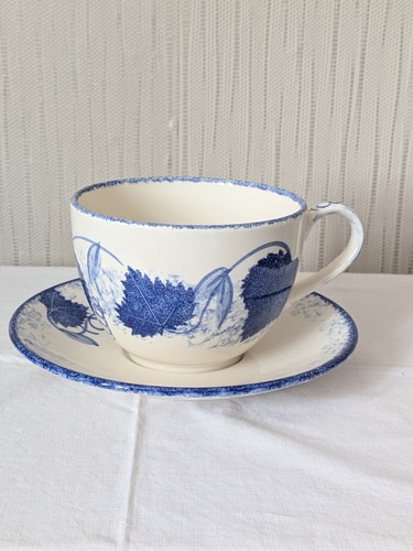 Poole pottery blue leaf - pottery,
