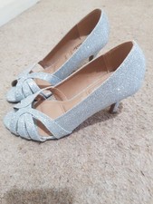 Silver peep toe wide fit court shoes size 4