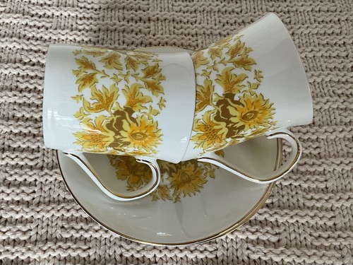 Elizabethan floral fine bone - floral,
