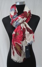 LADIES MARKS AND SPENCER CREAM