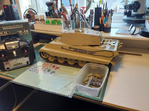 Tamiya king tiger - king,
