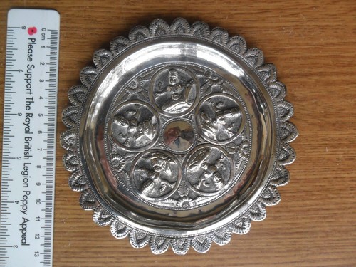 Four armed avalokiteshvara - four,