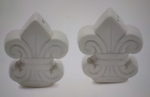 Fleur lis salt and - and, pepper