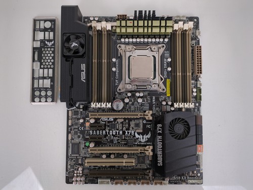 Asus tuf sabertooth - asus, x79