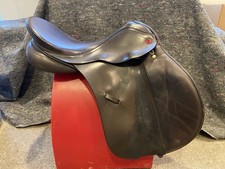 Albion Legend GP saddle. Size