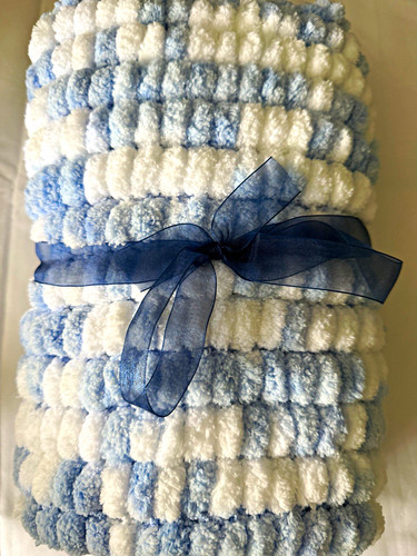 Blue white striped crochet - blue,