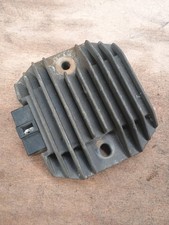 Yamaha YZF-R1 / R1 5JJ / 4XV - Regulator / Rectifier