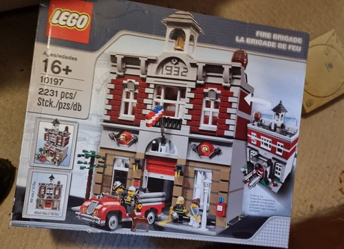 Lego set 10197 - set,