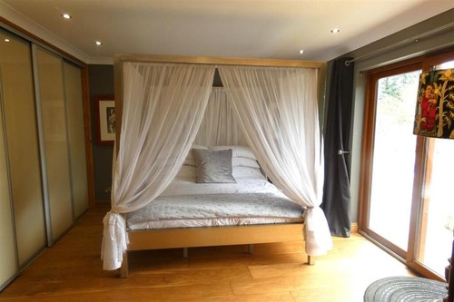 Poster bed superking size - bed,