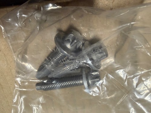 Pierburg 702851200 - (hella),