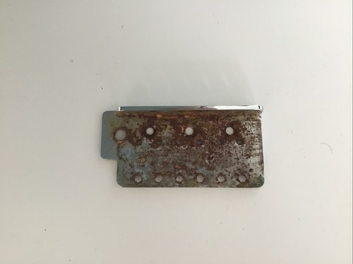 Relic stratocaster bridge - relic,