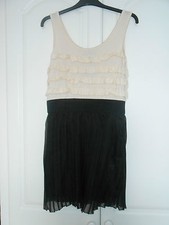 Lovely Dress Black & Cream