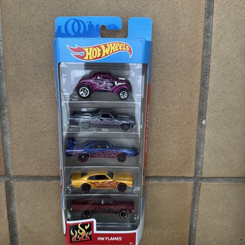 Hot wheels pack - ghp60, hw