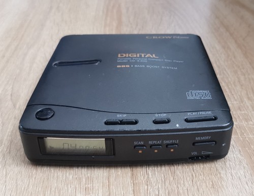 Crown e200 portable cd - crown,